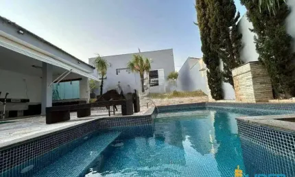 Casa à venda, 4 quartos, 2 suítes, 4 vagas, CIDADE JARDIM - Uberlândia/MG