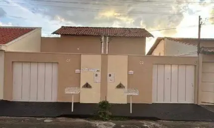 Casa à venda, 2 quartos, 2 vagas, Pacaembu - Uberlândia/MG