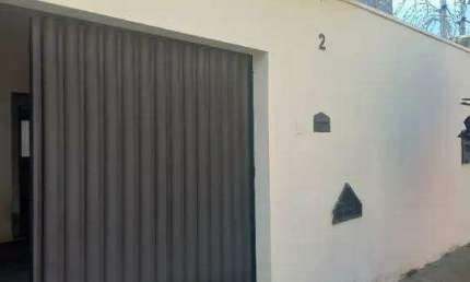 Casa à venda, 2 quartos, 1 vaga, JARDIM HOLANDA - Uberlândia/MG