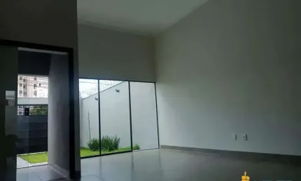 Casa à venda, 2 quartos, 1 suíte, 2 vagas, JARDIM HOLANDA - Uberlândia/MG