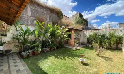 Casa à venda, 3 quartos, 1 suíte, 2 vagas, cidade jardim - uberlândia/mg