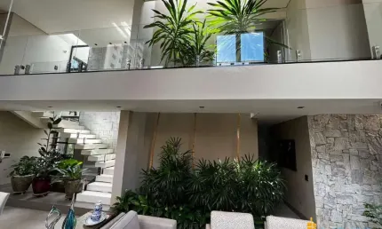 Casa à venda, 3 quartos, 3 suítes, 4 vagas, NOVO MUNDO - Uberlândia/MG