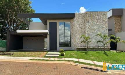 CASA EM CONDOMÍNIO à venda, 4 quartos, 3 suítes, 2 vagas, JARDIM BOTANICO - Uberlândia/MG