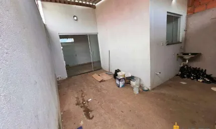 Casa à venda, 2 quartos, 1 suíte, 1 vaga, SAO JORGE - Uberlândia/MG