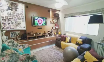 Casa à venda, 3 quartos, 1 suíte, 2 vagas, CIDADE JARDIM - Uberlândia/MG
