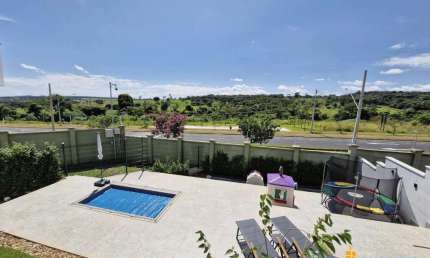CASA EM CONDOMÍNIO à venda, 3 quartos, 1 suíte, 2 vagas, GRANJA MARILEUSA - Uberlândia/MG