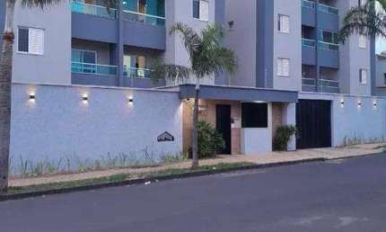 Apartamento à venda, 2 quartos, 1 suíte, 2 vagas, Segismundo Pereira - Uberlândia/MG