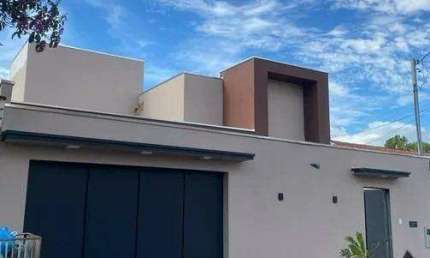 Casa à venda, 3 quartos, 1 suíte, 3 vagas, PLANALTO - Uberlândia/MG