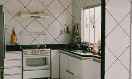 Casa à venda, 3 quartos, 1 suíte, 3 vagas, JARDIM BRASILIA - Uberlândia/MG