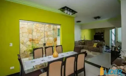 Casa à venda, 3 quartos, 1 suíte, 3 vagas, RESIDENCIAL GRAMADO - Uberlândia/MG