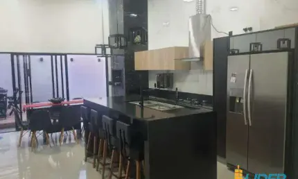 Casa à venda, 3 quartos, 1 suíte, 2 vagas, JARDIM HOLANDA - Uberlândia/MG