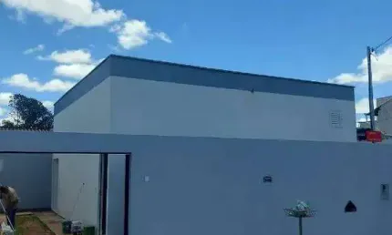Casa à venda, 3 quartos, 2 vagas, JARDIM CANAA - Uberlândia/MG