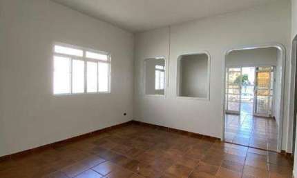 Casa à venda, 4 quartos, 1 suíte, Saraiva - Uberlândia/MG
