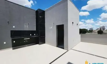Cobertura à venda, 3 quartos, 2 suítes, 2 vagas, Santa Mônica - Uberlândia/MG