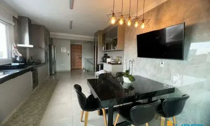 Cobertura à venda, 3 quartos, 2 suítes, 2 vagas, Santa Mônica - Uberlândia/MG