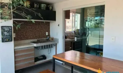 Apartamento à venda, 3 quartos, 1 suíte, 2 vagas, Saraiva - Uberlândia/MG