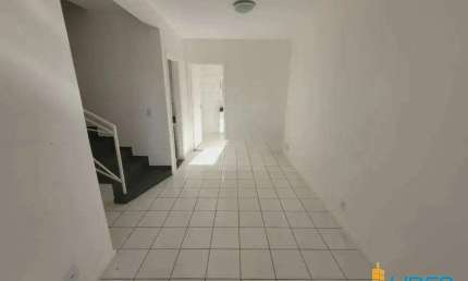 CASA EM CONDOMÍNIO à venda, 3 quartos, 1 suíte, 2 vagas, Jardim Karaíba - Uberlândia/MG