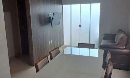 Casa à venda, 2 quartos, 2 suítes, 2 vagas, JARDIM HOLANDA - Uberlândia/MG