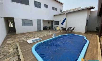 Casa à venda, 5 quartos, 3 suítes, 4 vagas, CIDADE JARDIM - Uberlândia/MG