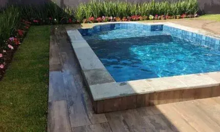 Linda Casa à venda no Condomínio Fechado ALPHAVILLE 1