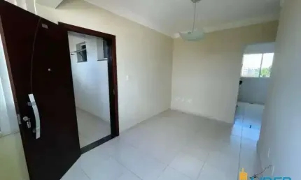 Apartamento à venda, 2 quartos, 1 suíte, 1 vaga, Santa Mônica - Uberlândia/MG