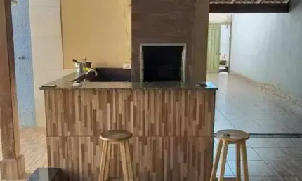 Casa à venda, 5 quartos, 1 suíte, 4 vagas, JARDIM DAS PALMEIRAS - Uberlândia/MG