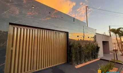 Casa à venda, 3 quartos, 2 suítes, 2 vagas, Shopping Park - Uberlândia/MG