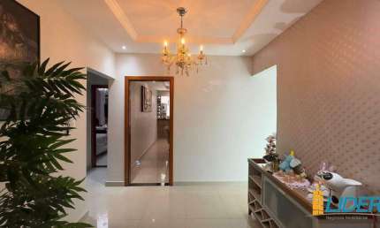 Casa à venda, 4 quartos, 2 suítes, 2 vagas, LARANJEIRAS - Uberlândia/MG