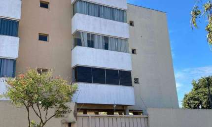 APARTAMENTO COM 3 DORMITÓRIOS NO SANTA MÔNICA/ SEGISMUNDO PEREIRA