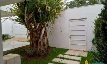 Casa à venda, 2 quartos, 2 suítes, 2 vagas, Vigilato Pereira - Uberlândia/MG