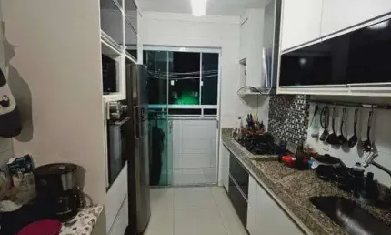 Apartamento à venda, 2 quartos, 1 suíte, 2 vagas, Santa Mônica - Uberlândia/MG