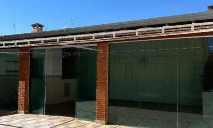 Casa à venda, 3 quartos, 1 suíte, 2 vagas, JARDIM DAS PALMEIRAS - Uberlândia/MG