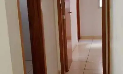 Apartamento com 2 quartos para alugar na Rua João Tobias, Presidente Roosevelt, Uberlândia