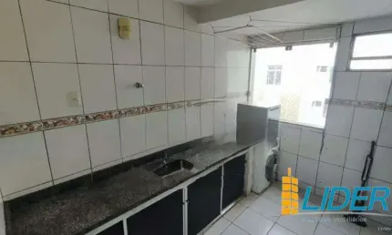Apartamento à venda, 3 quartos, 1 suíte, 1 vaga, Centro - Uberlândia/MG