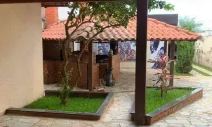 Casa à venda, 3 quartos, 1 suíte, 8 vagas, Osvaldo Rezende - Uberlândia/MG