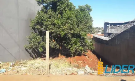 Excelente terreno residencial/comercial com 360,00m2 à venda em em localização privilegiada no bairro osvaldo