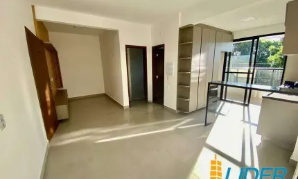 Apartamento com 2 quartos para alugar na Rua Barretos, Daniel Fonseca, Uberlândia