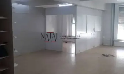 Alugo Sala comercial 23m² - Próximo a Igreja da Candelária
