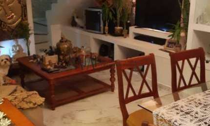 Vendo belíssima casa de vila 04 qtos 01 suite - Anil - Jacarepaguá