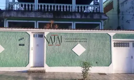 Casa de 3 qtos com suíte e piscina ao lado da Paróquia São Judas Tadeu C.G