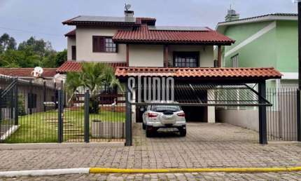 Casa com 4 quartos à venda na Ponte Seca, Carlos Barbosa , 242 m2 por R$ 1.370.000