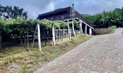 Casa com 5 quartos à venda no Vale dos Vinhedos (Distrito), Bento Gonçalves , 184 m2 por R$ 1.900.000