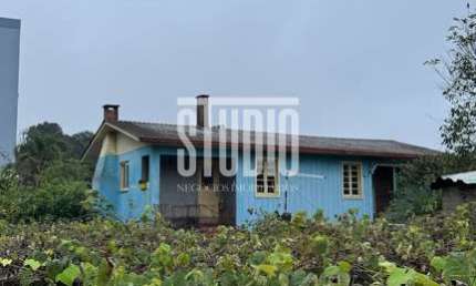 Casa com 3 quartos à venda no Centro, Carlos Barbosa  por R$ 848.000