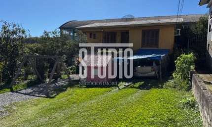 Casa com 3 quartos à venda no Triângulo, Carlos Barbosa  por R$ 478.000