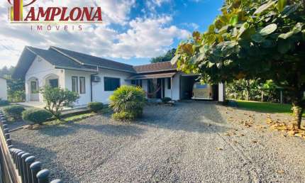 Chácara / sítio com 6 quartos à venda no Testo Central, Pomerode  por R$ 1.650.000