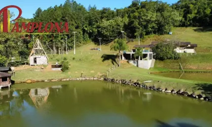 Chácara / sítio com 3 quartos à venda na Vila Itoupava, Blumenau  por R$ 1.800.000