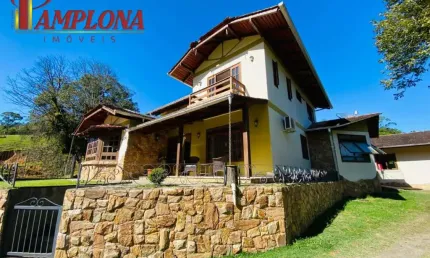 Chácara / sítio com 3 quartos à venda no Belchior Alto, Gaspar  por R$ 2.490.000