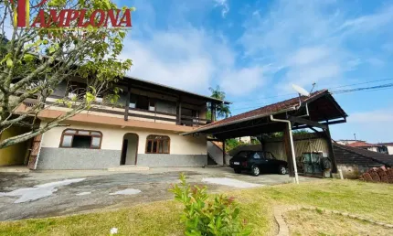 Casa com 7 quartos à venda no Tribess, Blumenau  por R$ 650.000