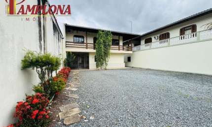 Casa com 3 quartos à venda no Fortaleza, Blumenau  por R$ 1.000.000