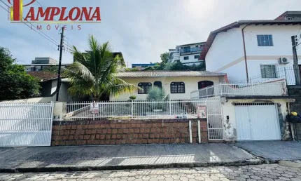 Casa com 2 quartos à venda no Tribess, Blumenau  por R$ 600.000
